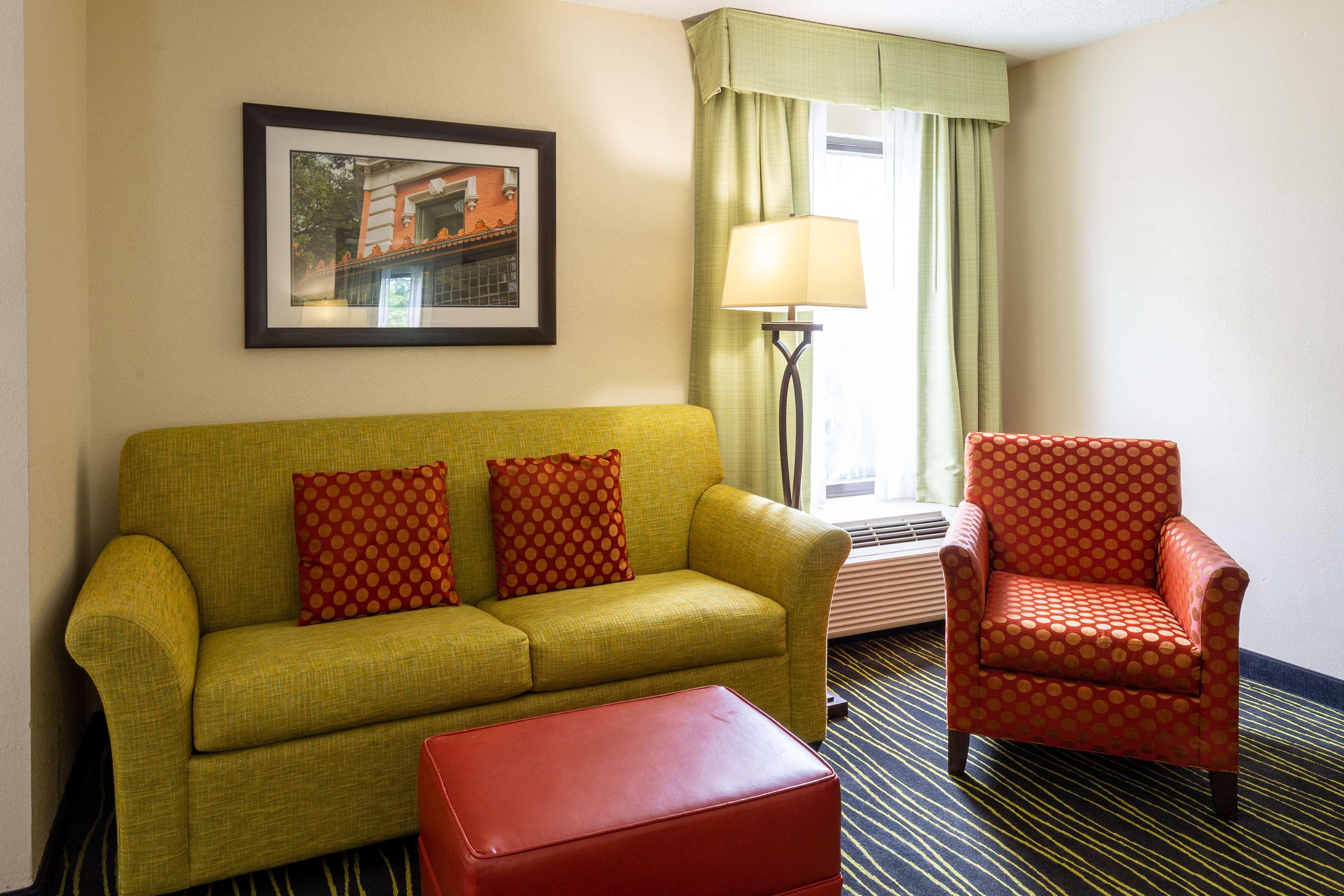 Hampton Inn Columbia I-26/Harbison Blvd Exterior foto